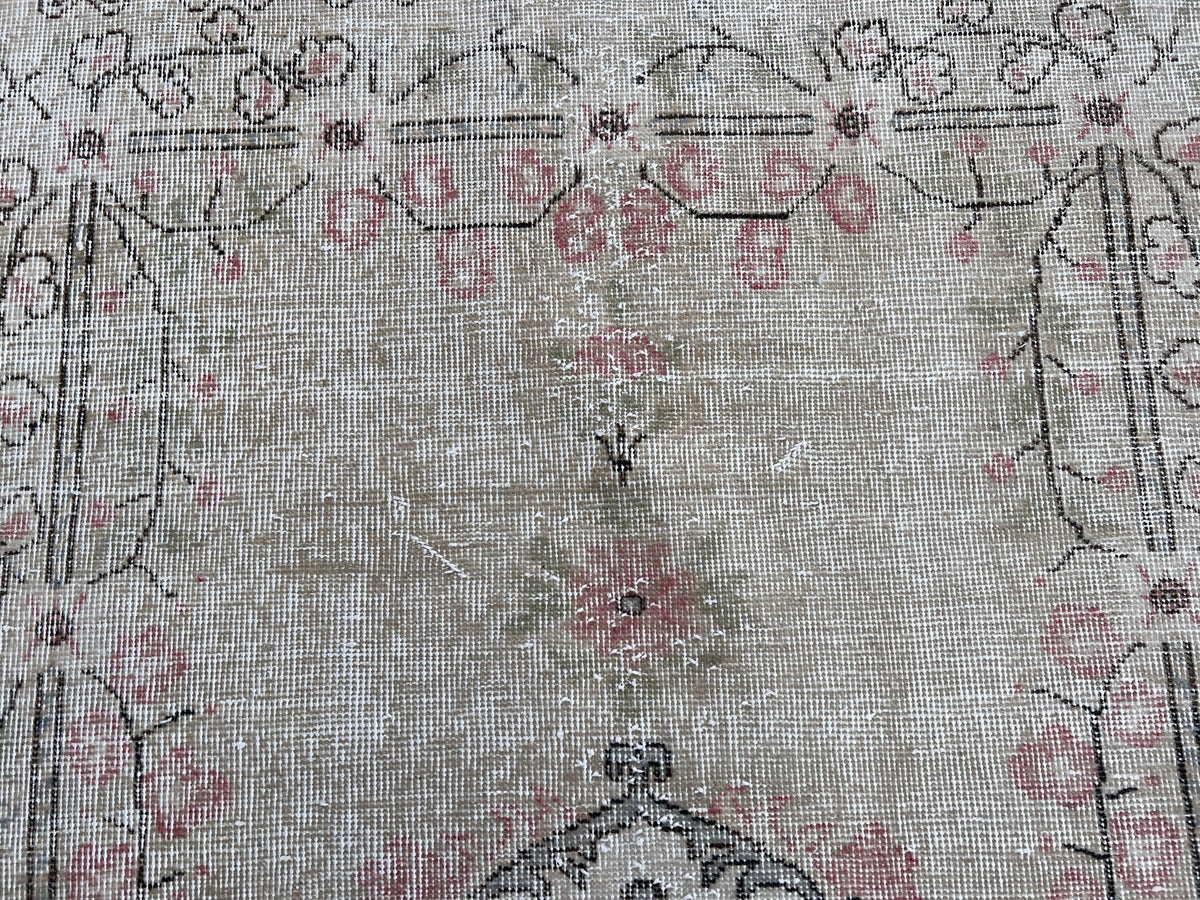 Handwoven Turkish Oushak Rug: 50/50 Wool Cotton Blend