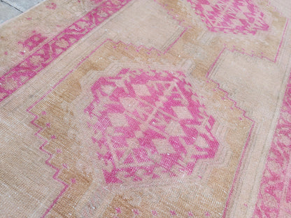 Vintage Pink Wool Oushak Runner Rug - 3x9 Oriental Entryway Rug