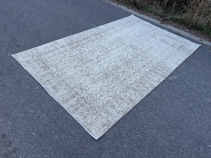 5x8 Handwoven Wool Turkish Rug: Neutral Oushak Area Rug