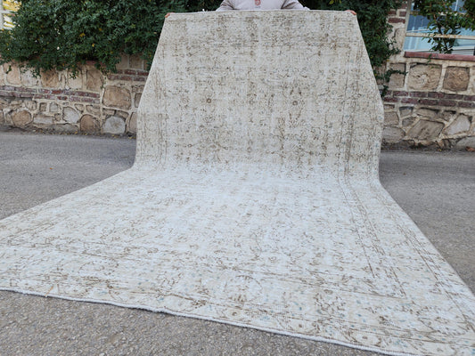 Vintage Rug 6x10, Turkish Wool Hand Knotted, Oriental Living Room Decor