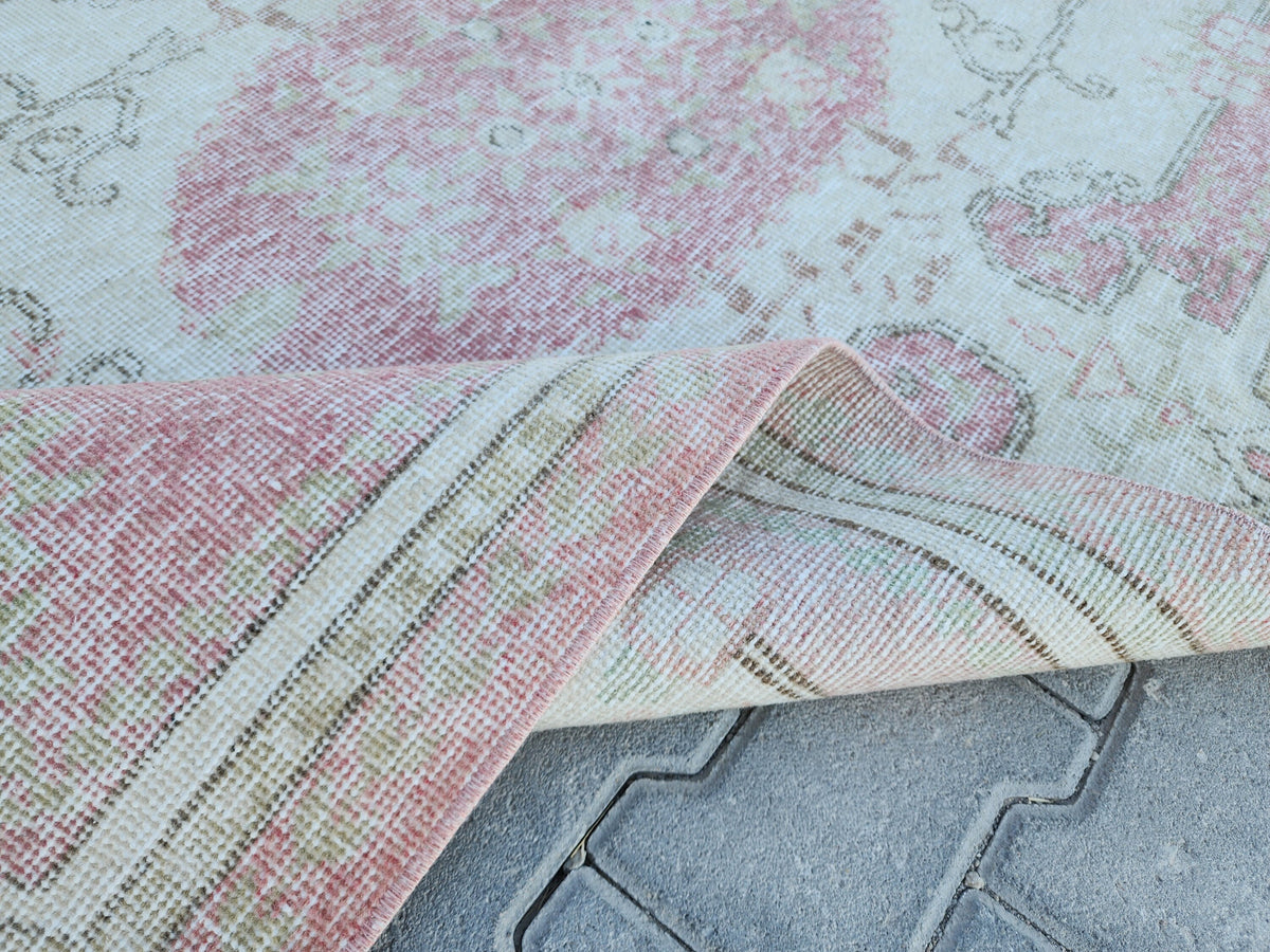 Handwoven Turkish Isparta Oushak Rug 4x7: Pink Wool Oriental Rug