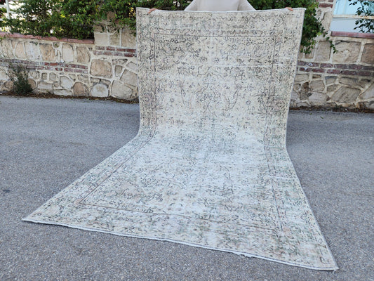 5x9 Turkish Rug, Neutral Boho Vintage Home Decor, Oriental Medallion Design