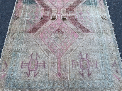 Vintage Turkish Wool Area Rug 4x9: Oriental Entryway Rug