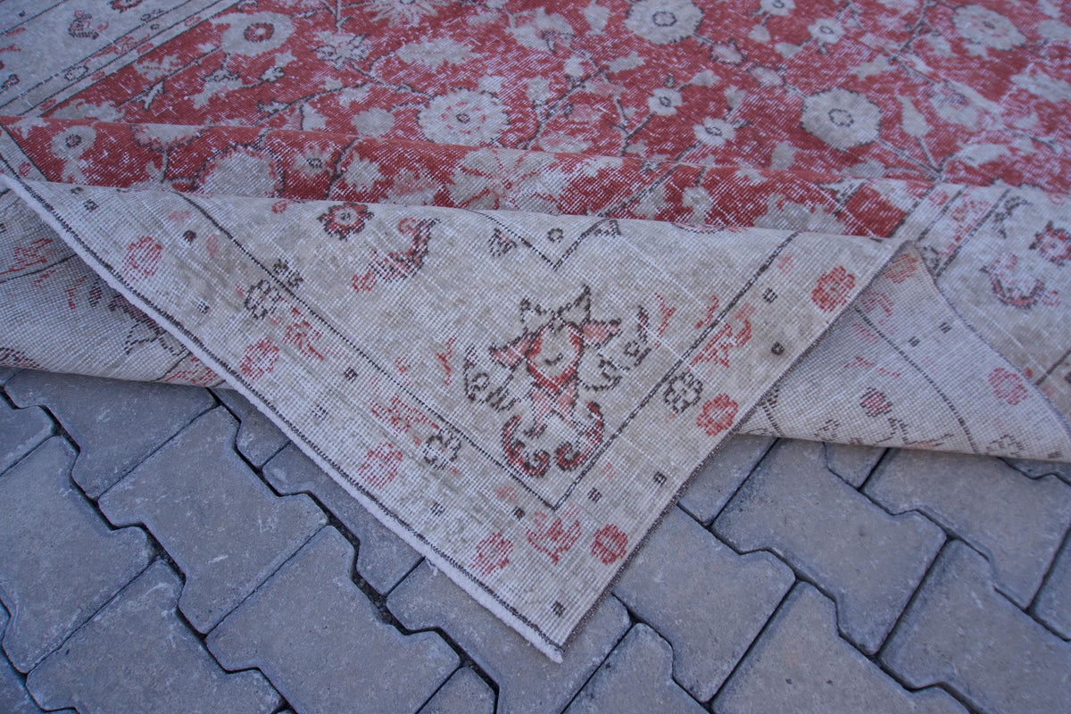 Handmade Turkish Isparta Rug 7x10: Vintage Oriental Cotton-Wool Blend