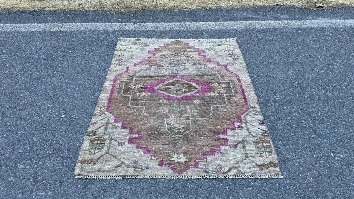 3x4 Boho Kars Rug, Hand Knotted Up Cycled Wool, Farmhouse Decor