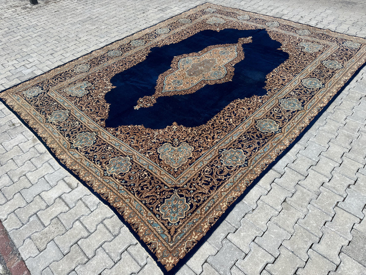 10x13  Vintage Wool Rug, Hand Knotted Turkish Oriental, Neutral Blue Carpet