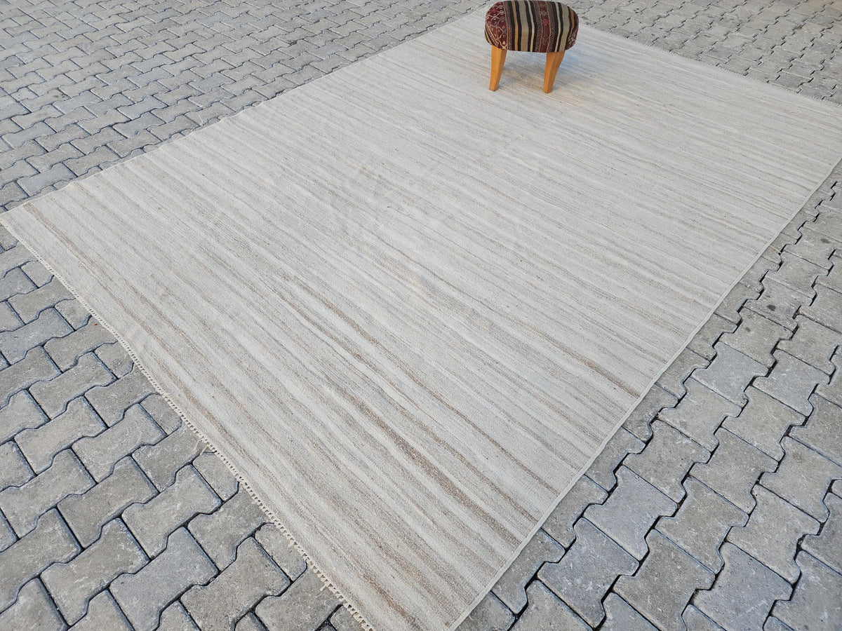 Handwoven Turkish Kilim Rug 8x11: Neutral Wool, Rustic Decor
