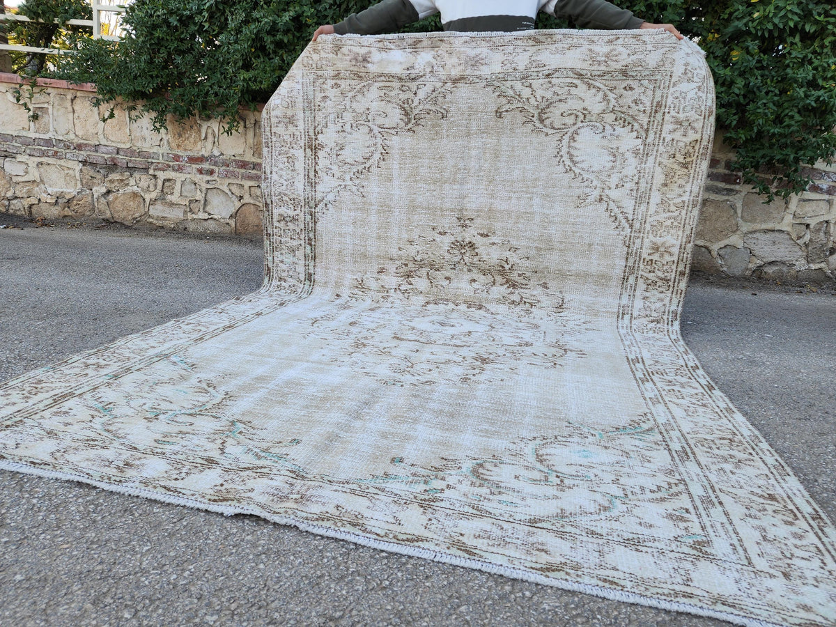6x9 Vintage Rug, Turkish Hand Made, Oushak Medallion Design, Eco Friendly