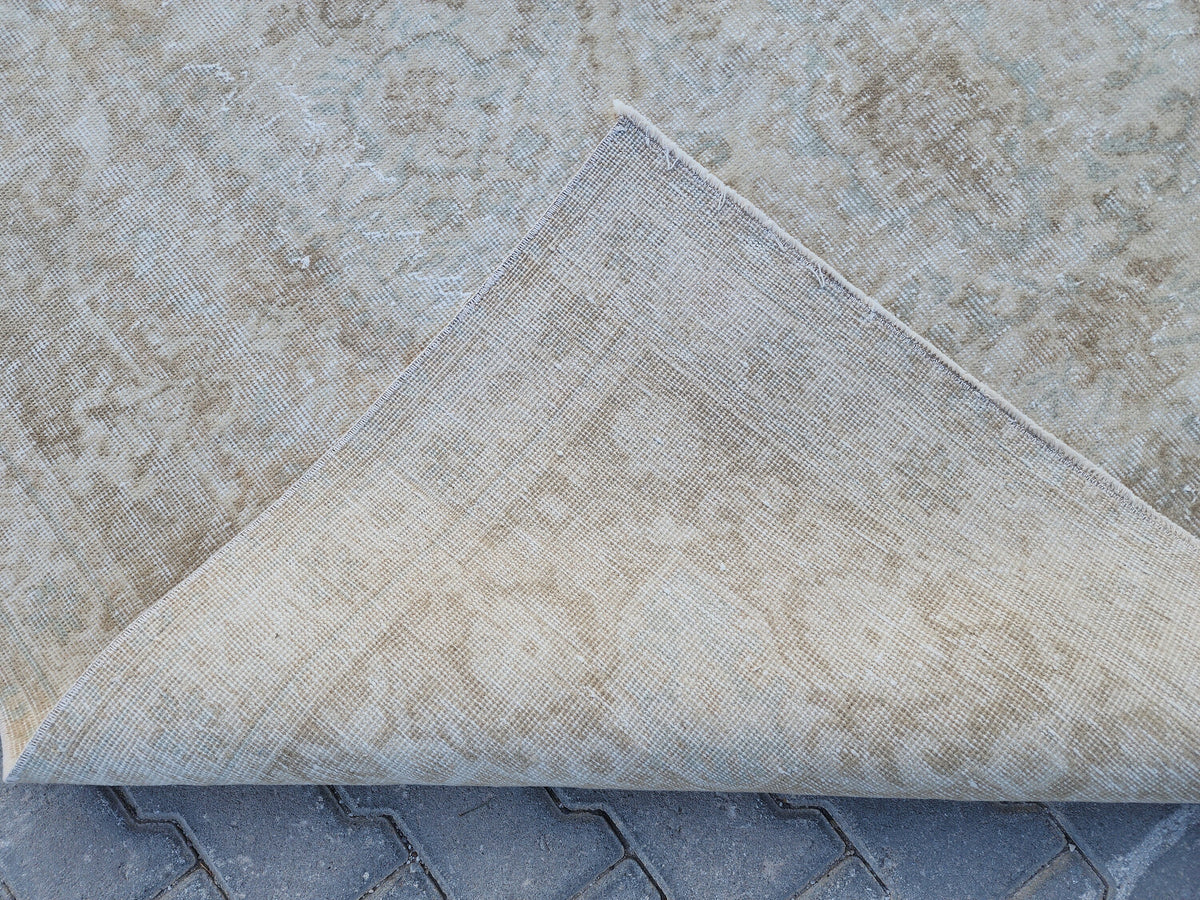 6x9 Vintage Oushak Rug: Beige Wool Oriental Rug