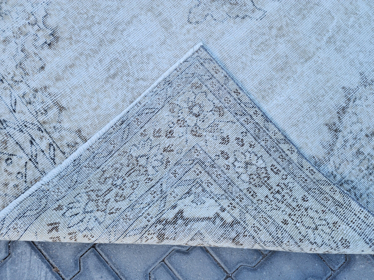 5x9 Hand Knotted Oushak Rug: Green & Beige Turkish Decor