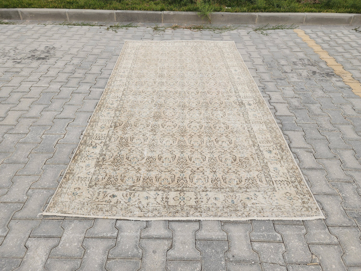 Handwoven Turkish Oushak Rug: 5x9 Wool & Cotton Area Rug