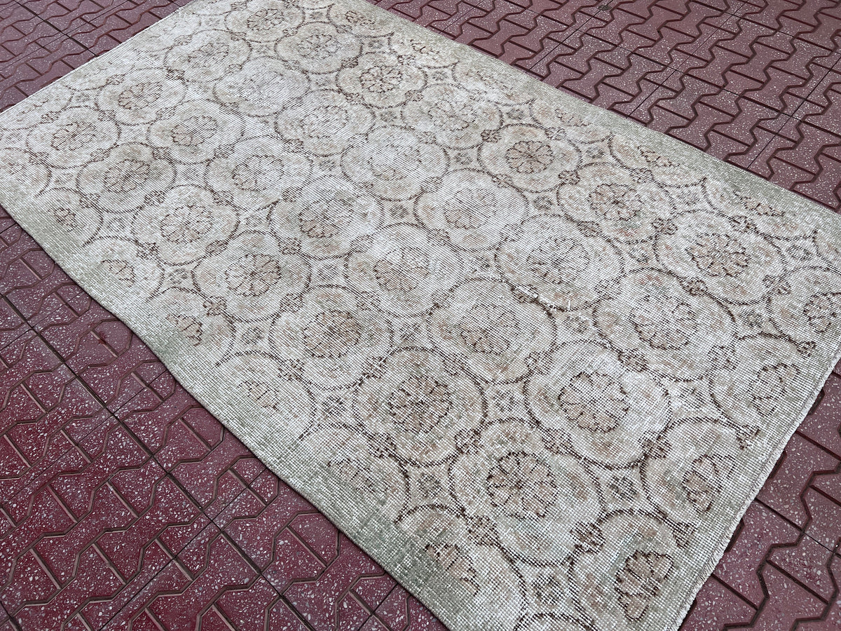 Handwoven Neutral Oushak Rug 4x7: Turkish Wool & Cotton Rug