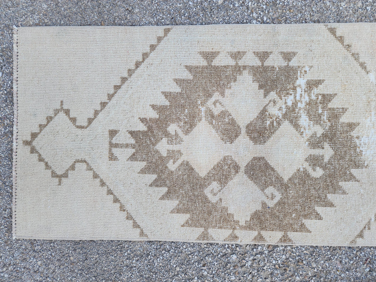 Turkish Runner Rug 2x9: Beige Oriental Hallway Bohemian Decor
