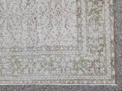 Handmade Wool Oushak Rug 7x10: Turkish Neutral Area Rug