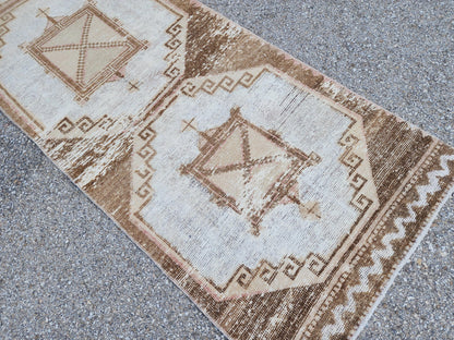 2x11 Turkish Oushak Wool Runner Rug: Bohemian Farmhouse Hallway Decor