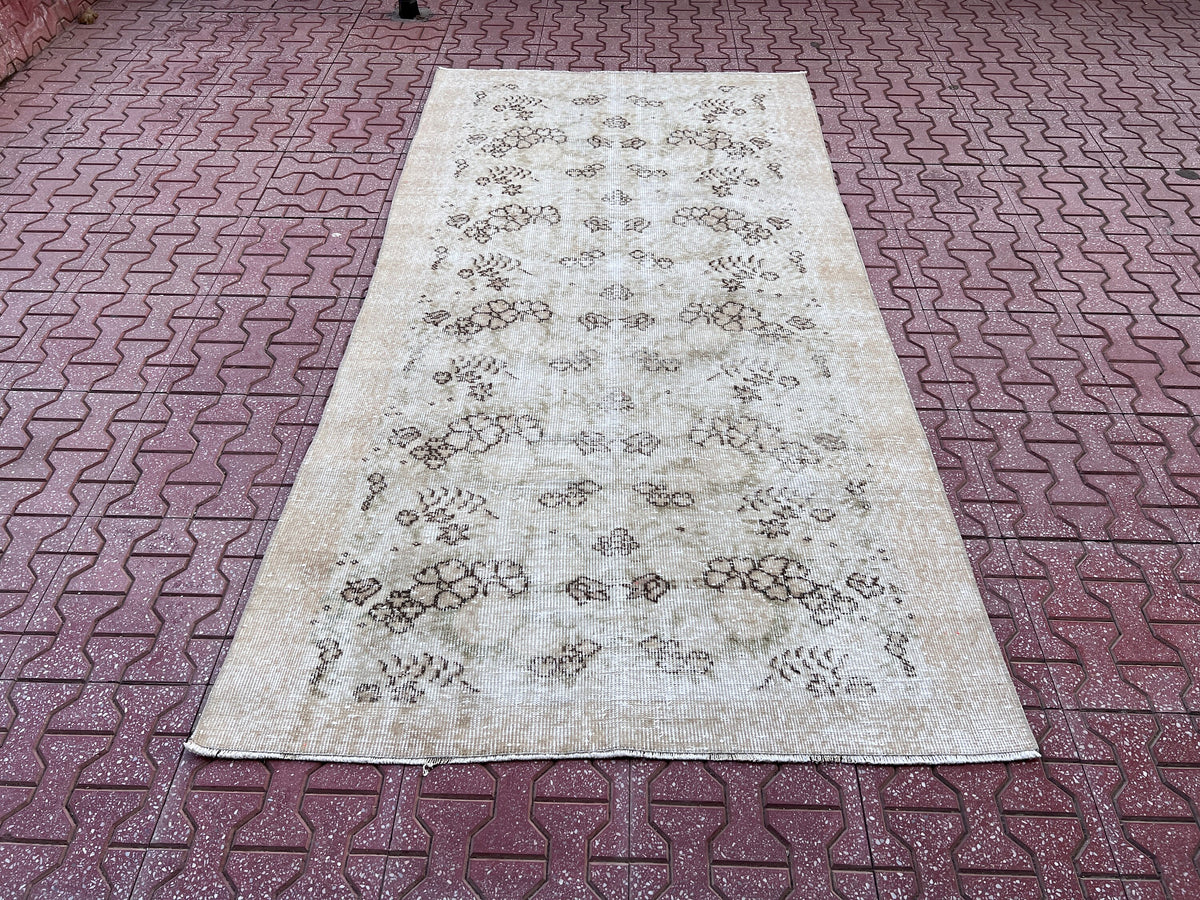 Handwoven Turkish Oushak Rug 4x7: Wool & Cotton Vintage Design