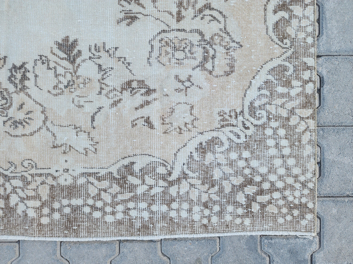 Neutral Wool Rug 6x9, Oriental Turkish Hand Made, Bed Room Decor