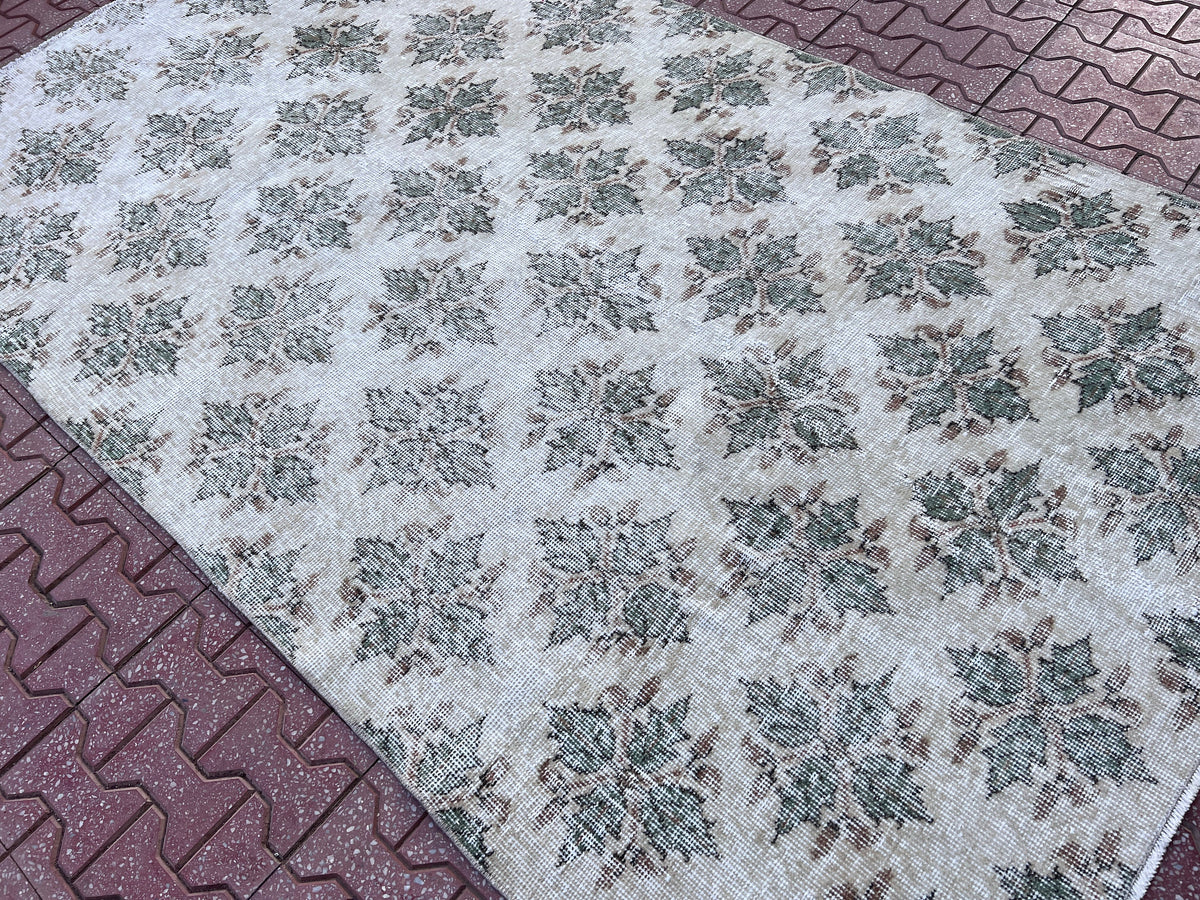 Handwoven Turkish Oushak Rug: 4x7 Green Wool Entryway Rug