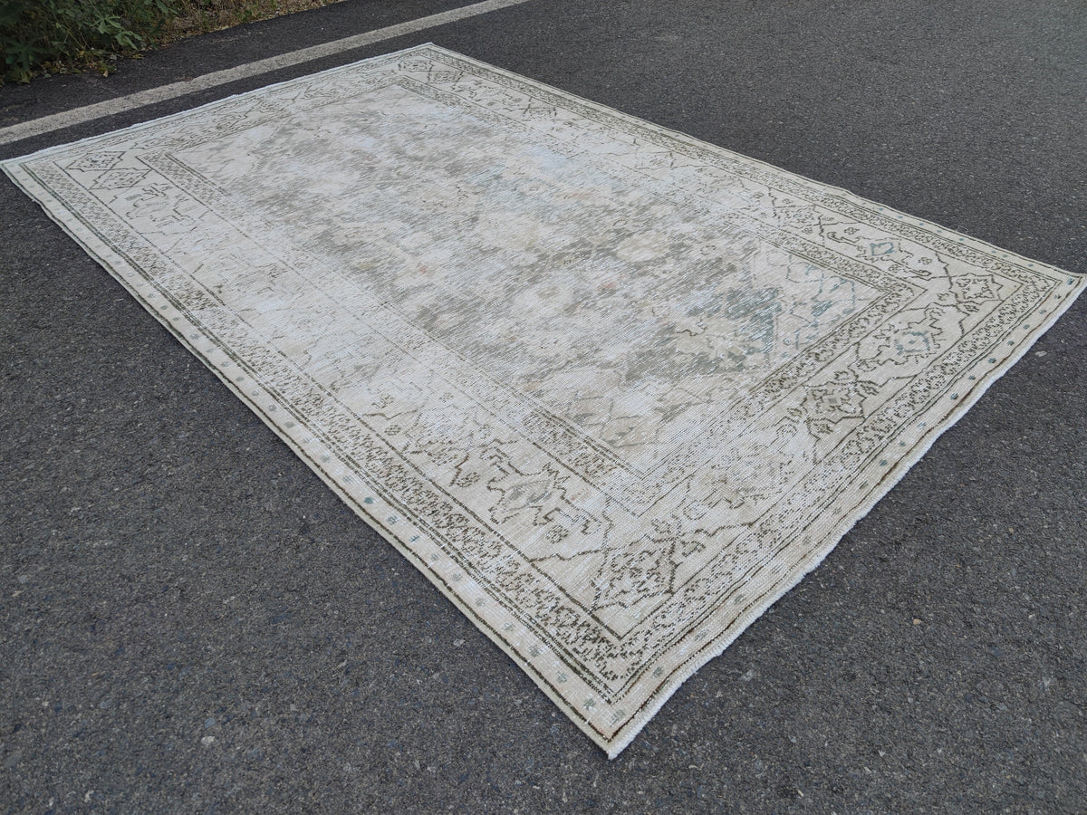 6x10 Hand Knotted Wool Rug: Neutral Green Mid-Century Decor