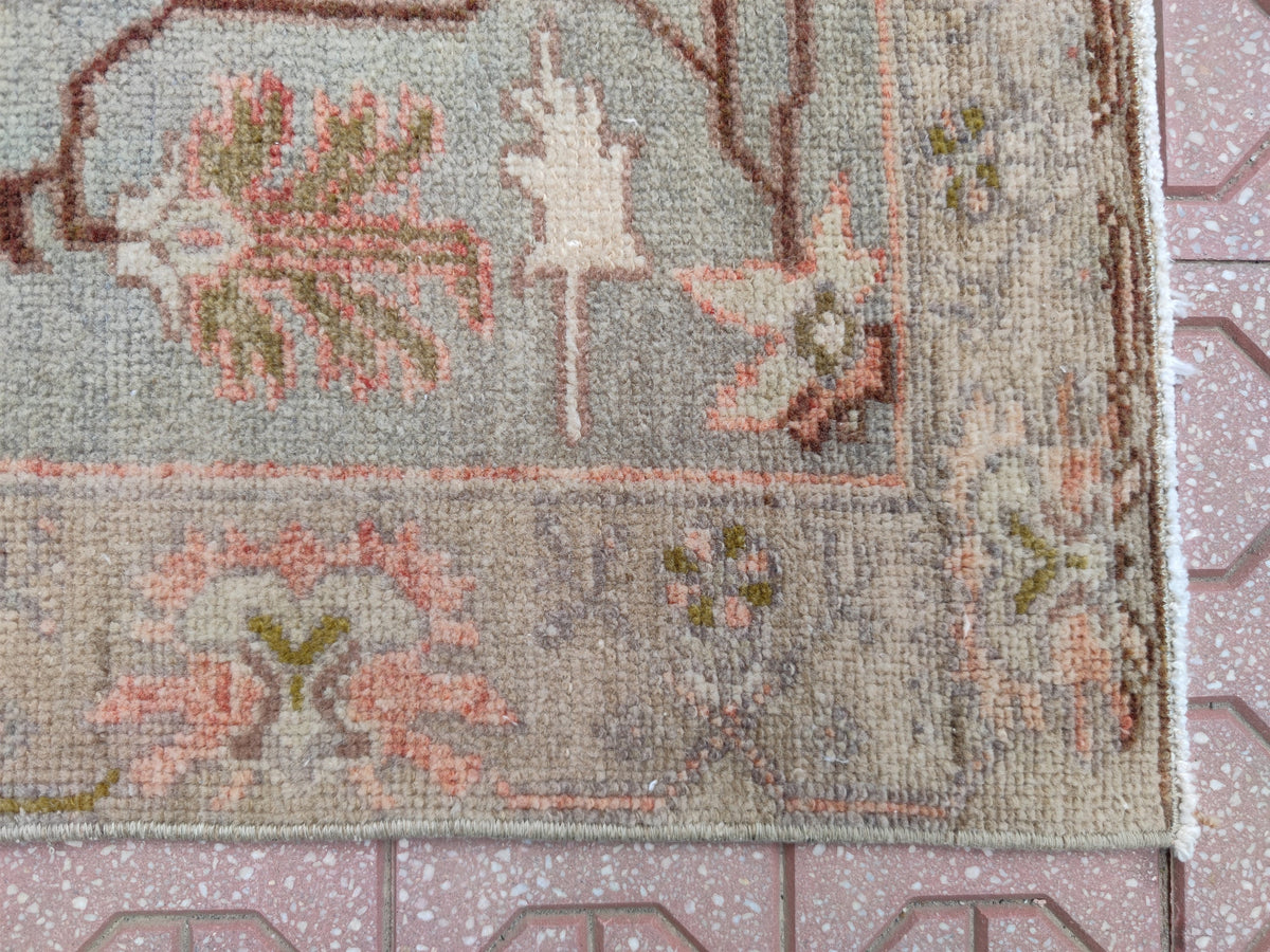 Vintage Oushak Rug 4x8: Hand-Knotted Wool Hallway Carpet