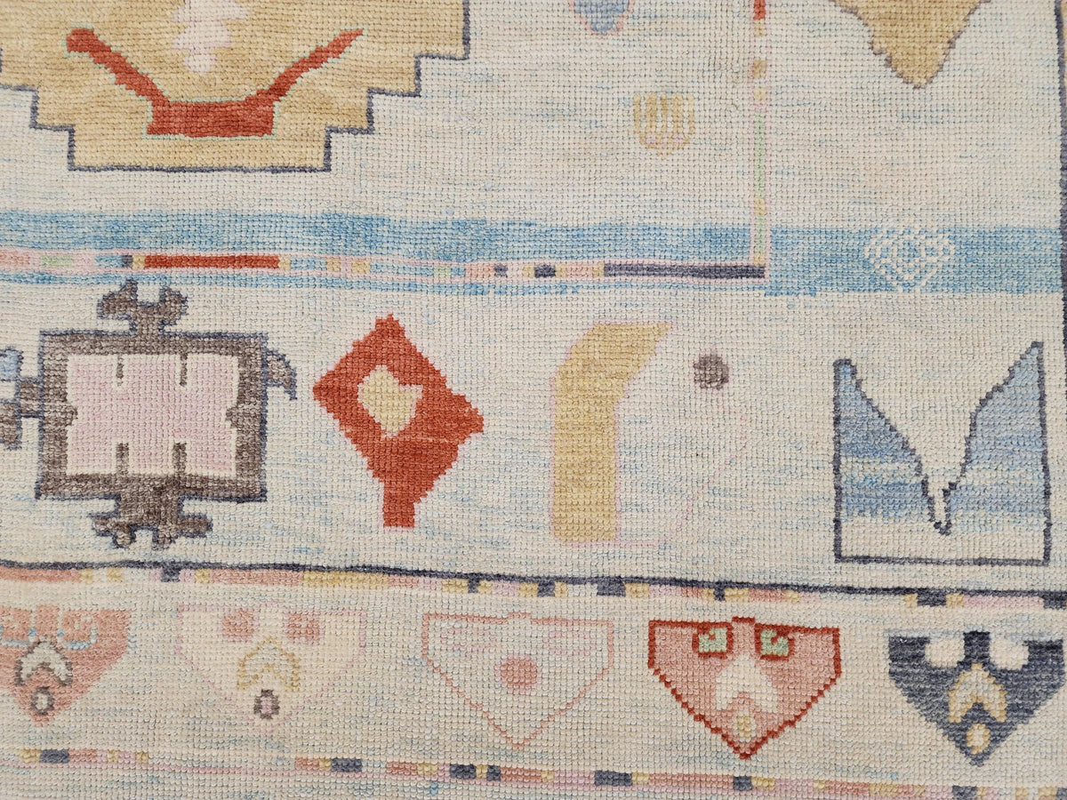 6x9 Oushak Rug: Light Beige Pastel Turkish Wool, Handwoven Boho Rug