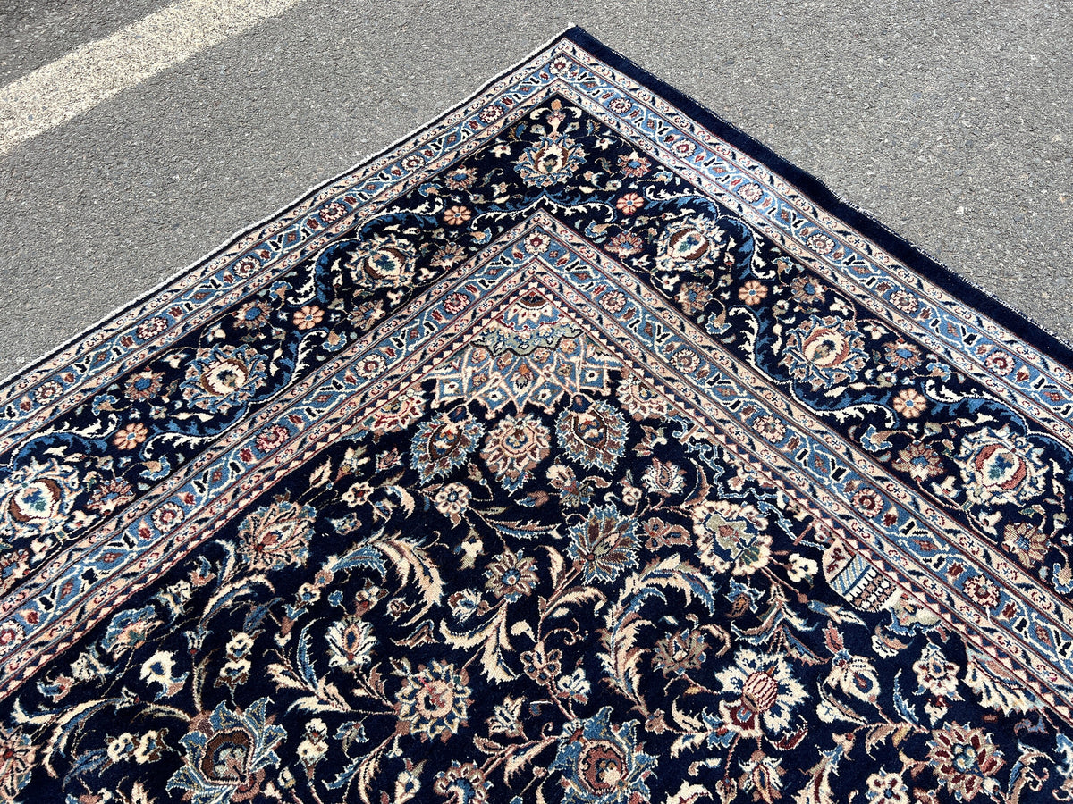 Vintage Oushak Rug 8x11: Hand Woven Turkish Wool Area Rug