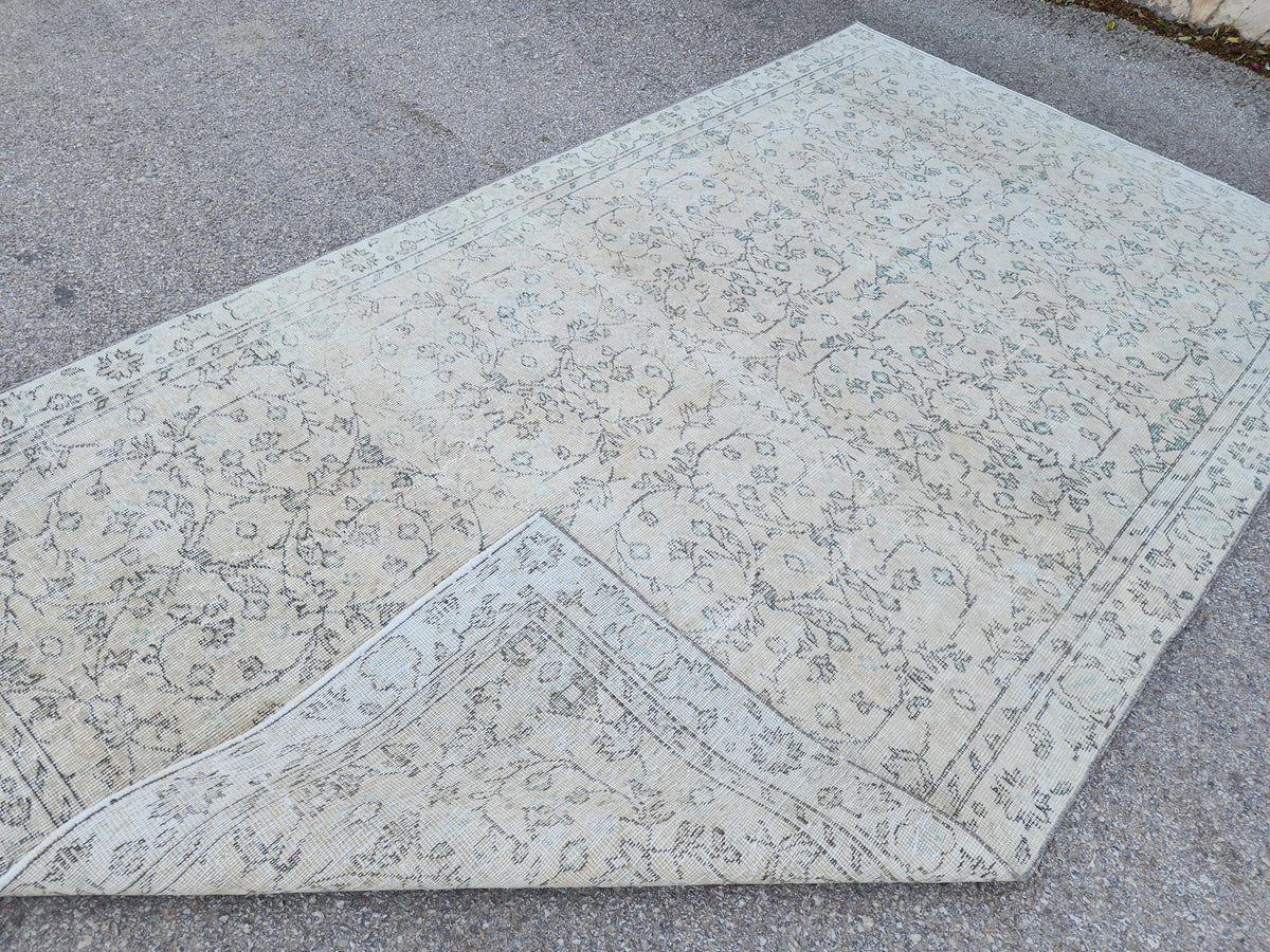 Handwoven Turkish Oushak Rug 5x9 ft: Oriental Bohemian Decor