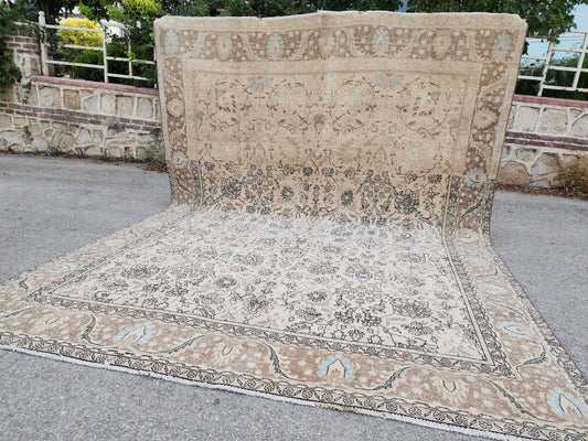 Brown Vintage Oversized Rug 9x12: Neutral Hand Made, Floral Persian Design