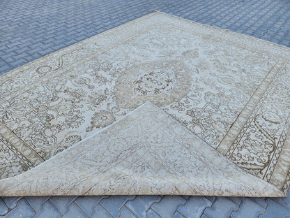 Large Vintage Turkish Rug 10x12: Hand Knotted Wool Area Rug