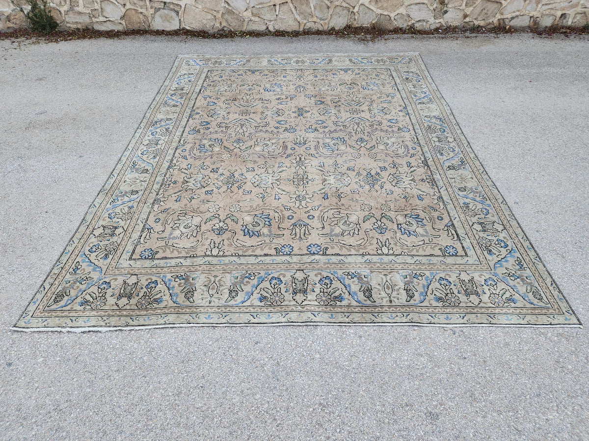 Oversized Brown Wool Oriental Rug 9x13: Hand-Knotted Farmhouse Style