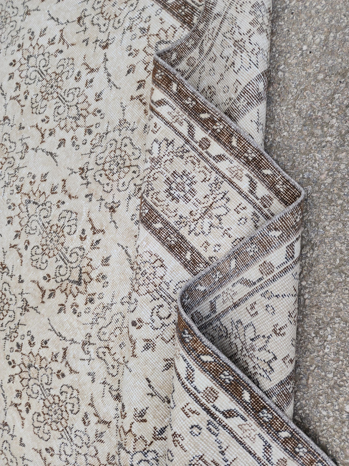 Neutral Handmade Oushak Rug 6x10: Wool Turkish Oriental Area Rug, Farmhouse Decor