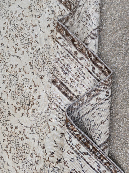 Neutral Handmade Oushak Rug 6x10: Wool Turkish Oriental Area Rug, Farmhouse Decor