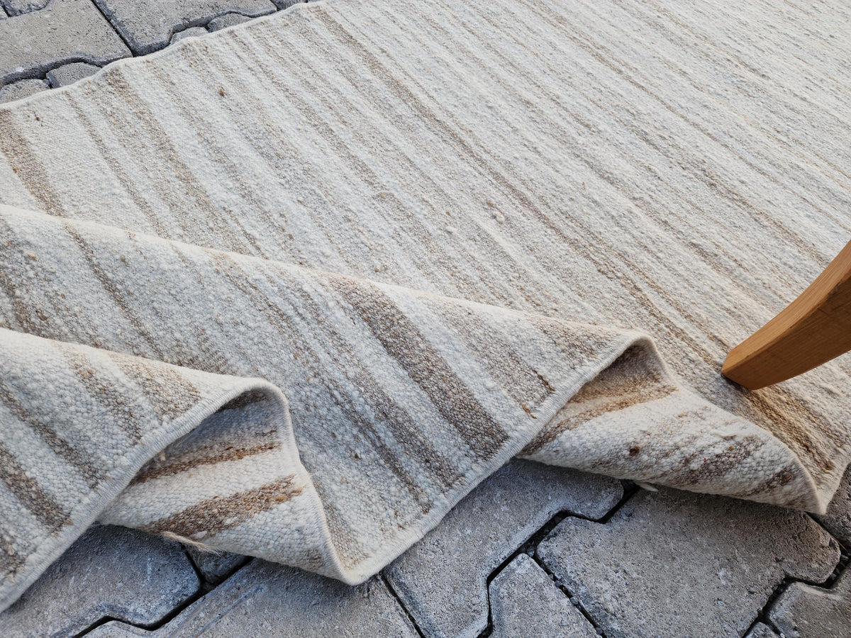 2.7x11 Vintage Turkish Kilim Rug: Neutral Handwoven Wool Hallway Runner