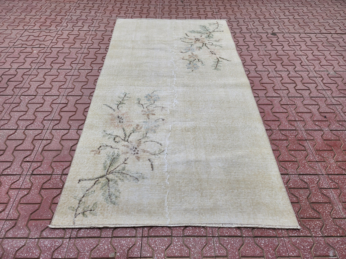 Handwoven Wool Oushak Rug 4x6: Green & Neutral Turkish Design