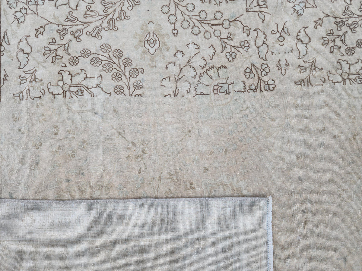 9x12 Neutral Wool Vintage Rug, Hand Knotted, Floral Persian Design