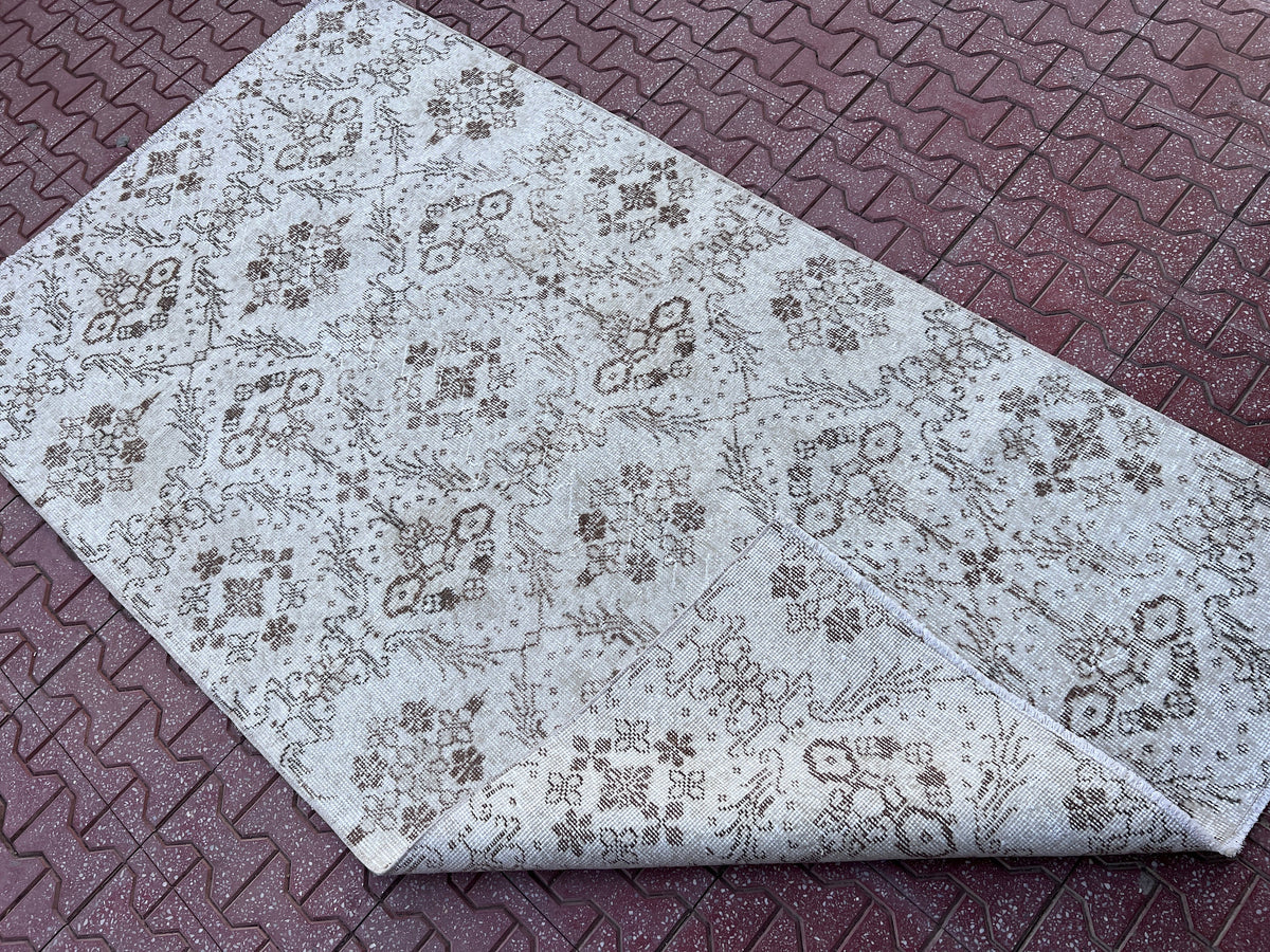 Handwoven Turkish Oushak Rug 4x7: Wool & Cotton Blend