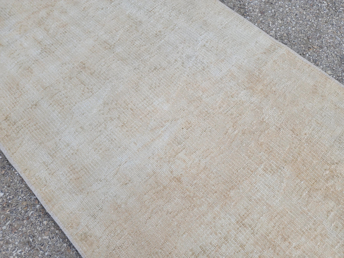 2x9 Neutral Wool Runner Rug, Handcrafted Hallway & Entryway Accent