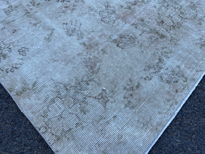 Vintage Oriental Rug 6x10: Neutral Beige Abstract Area Rug