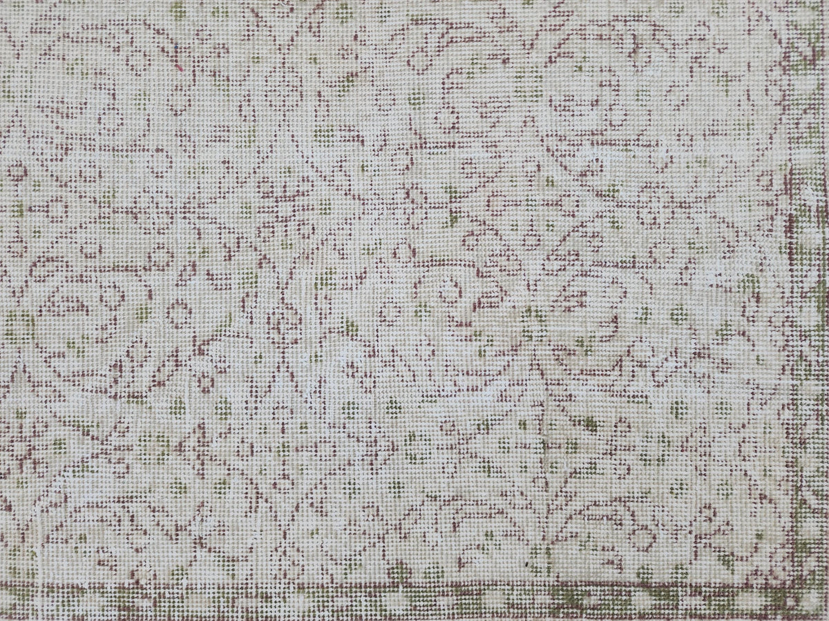 Handmade Wool Oushak Rug 7x10: Turkish Neutral Area Rug