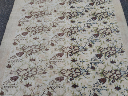 6x9 Handwoven Oushak Rug: Neutral Turkish Wool & Cotton