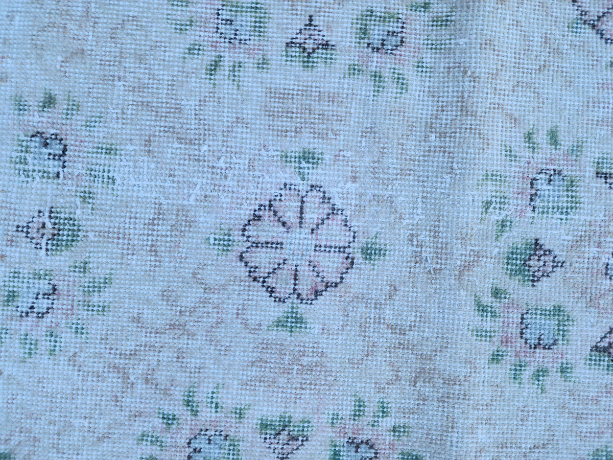 3x6 Neutral Small Runner Rug: Hand Knotted, Entry Decor