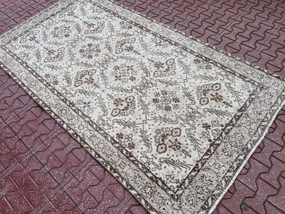 4x7 Handwoven Turkish Oushak Rug: Neutral Gray Wool & Cotton