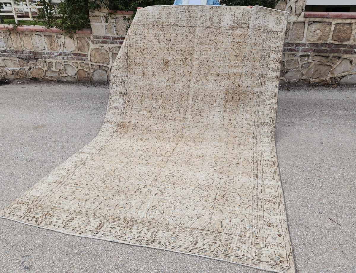 Hand Knotted Wool Rug 6x10: Beige Turkish Oushak Rug