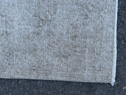 Handwoven Turkish Oushak Rug 5x8: Wool & Cotton Blend