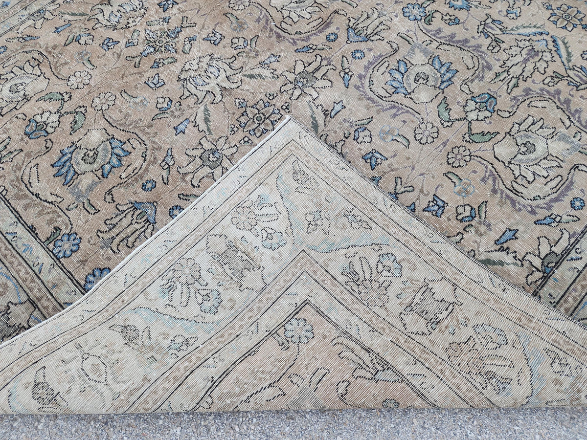 Oversized Brown Wool Oriental Rug 9x13: Hand-Knotted Farmhouse Style