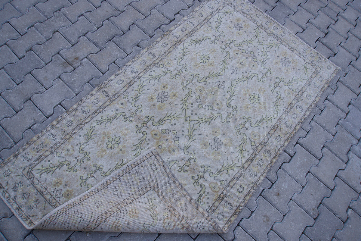 Handwoven Turkish Oushak Rug 3x6: Neutral Wool & Cotton Blend