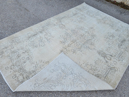 Handwoven Turkish Oushak Rug 6x8: Wool & Cotton Blend