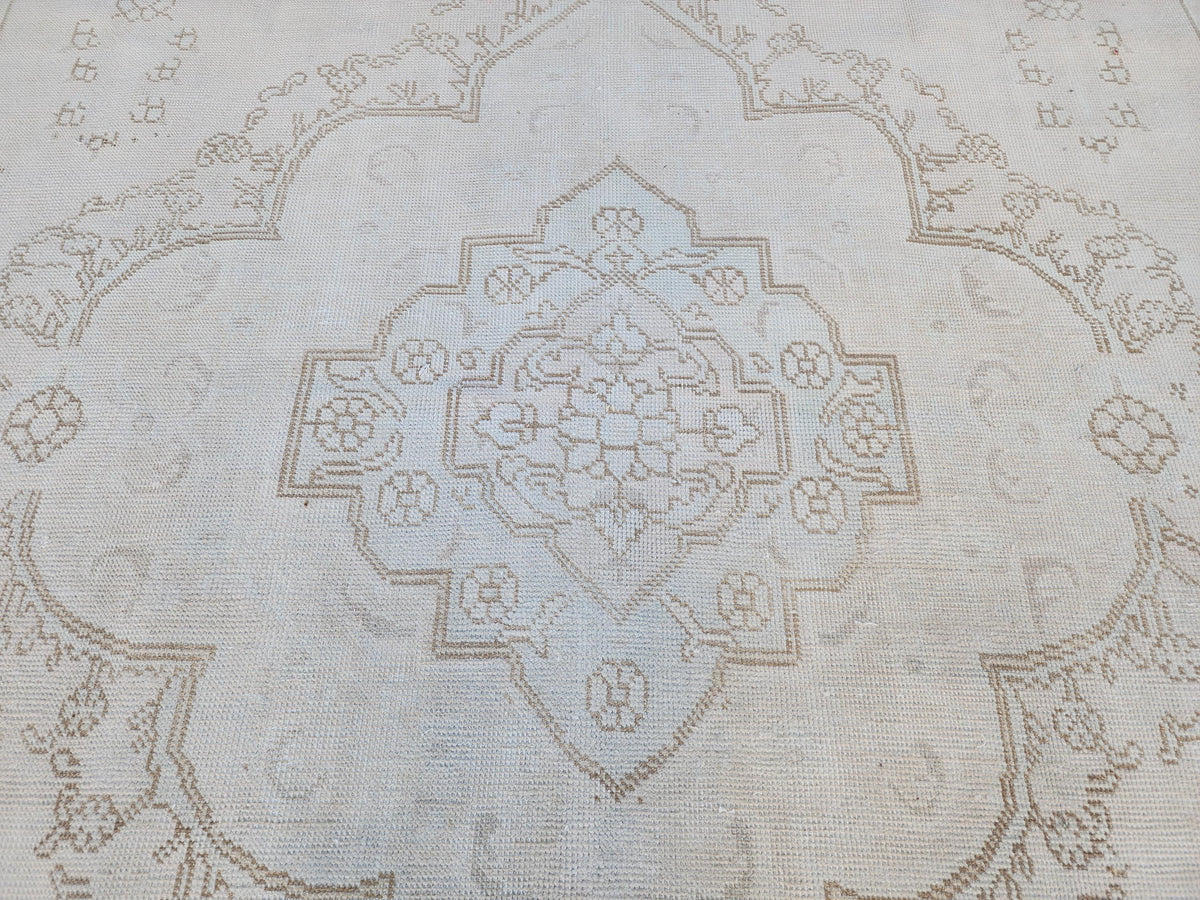 Neutral Wool Rug 9x12: Hand Knotted Oriental Turkish Wool, Home Rustic Decor