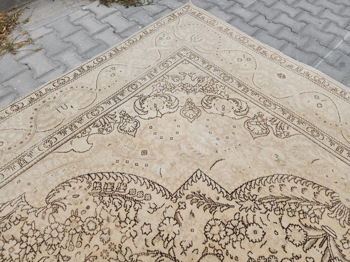 9x12 Vintage Turkish Oushak Rug: Hand Knotted Wool, Gray Cream