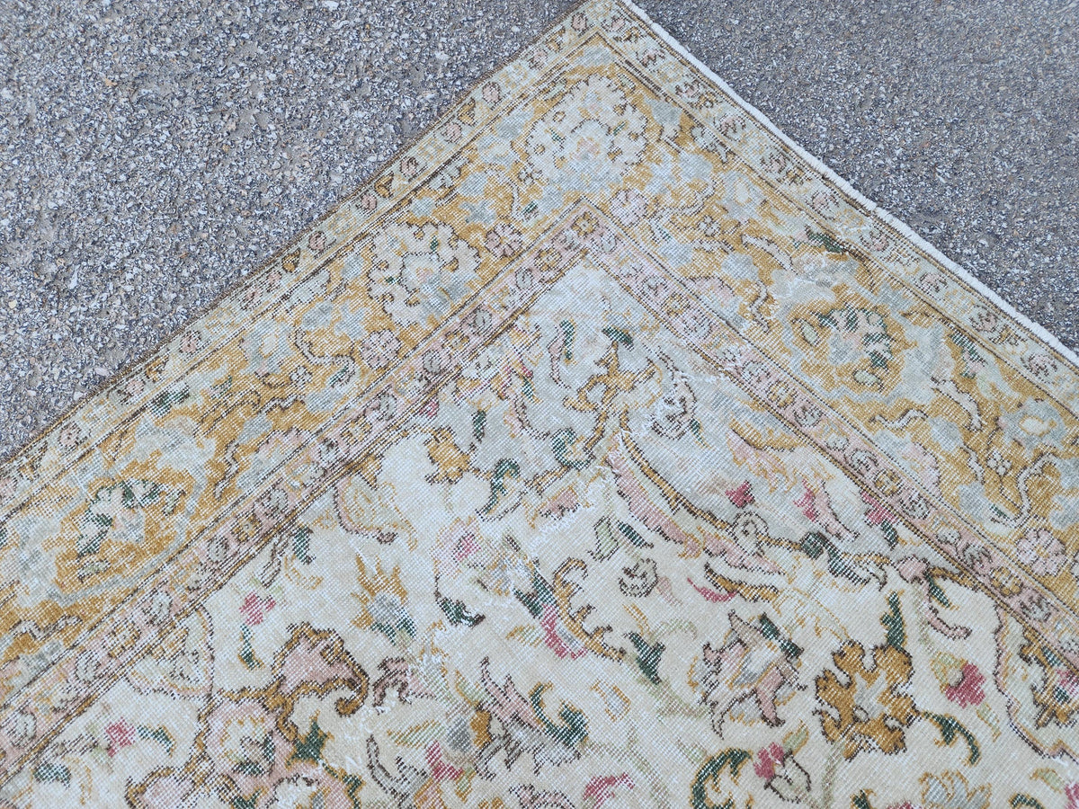 6x9 Oushak Rug: Handwoven Turkish Wool Rug, Neutral Floral Design